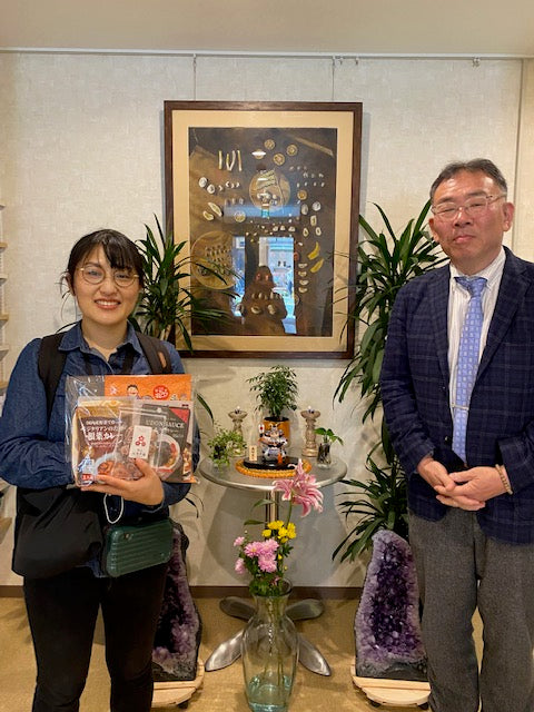 弊社にある絵画を描いていただきました。 – 雑穀屋 やま元